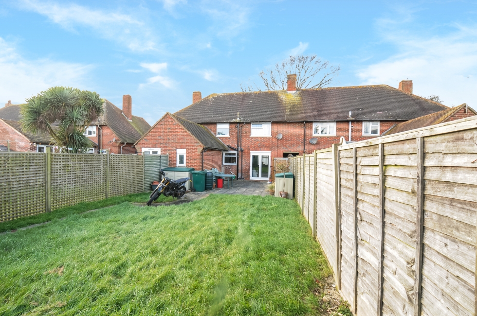 Property for Sale, Birdham 85 Crooked Lane Baileys Estate Agent